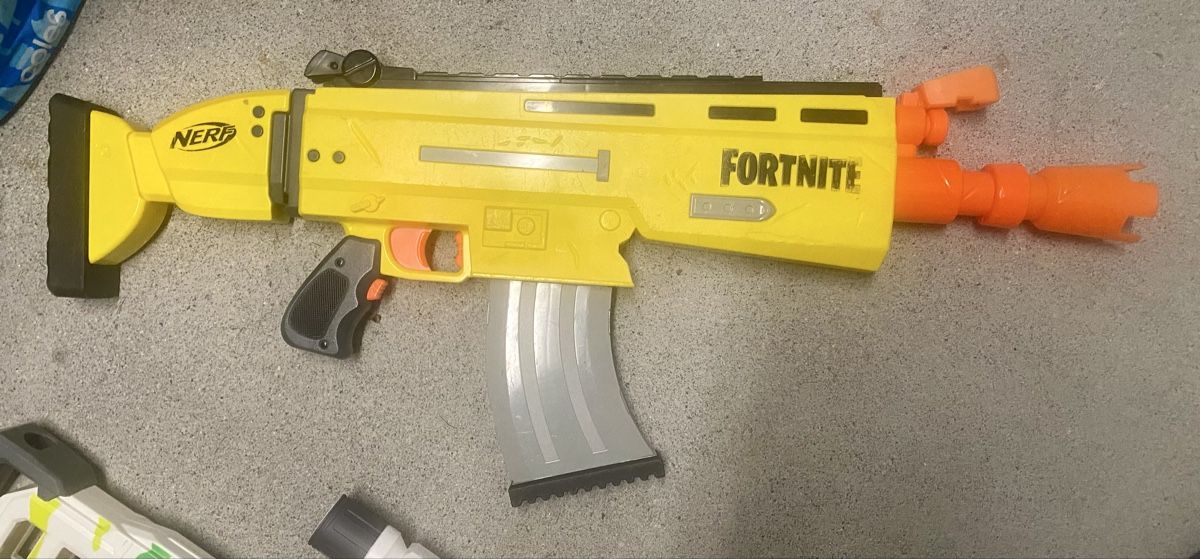 Nerf Jouets: Nerf – D'occasion à Immensee par Detodo