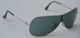 Ray-Ban Junior RJ 9507S Sonnenbrille  / Lunettes de soleil