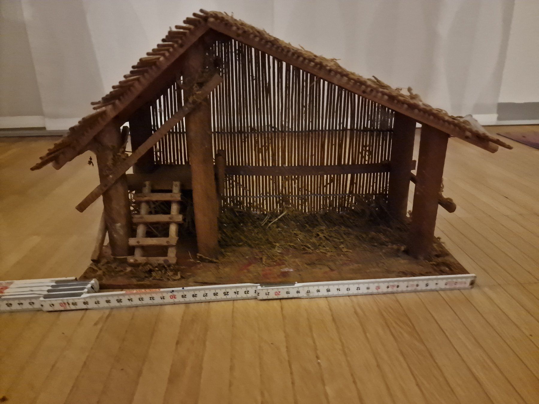 Alle Dekorationen: Weihnachts Krippe mit Figuren – Gebraucht aus Laufenburg von may_r2st 1