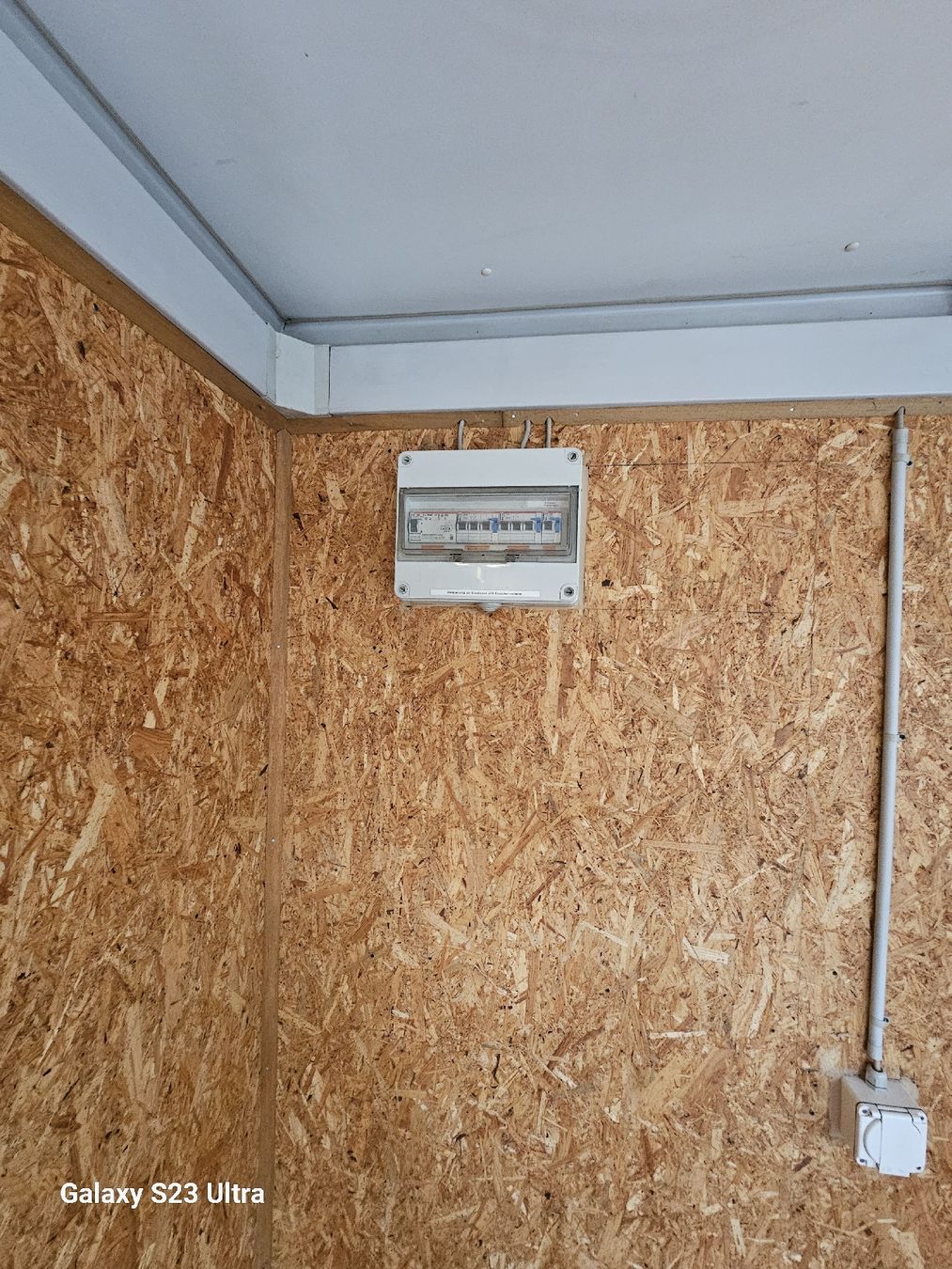 Contenitori edile: Container neu ausgebaut, – Usato da Zürich venduto da adi0111 4