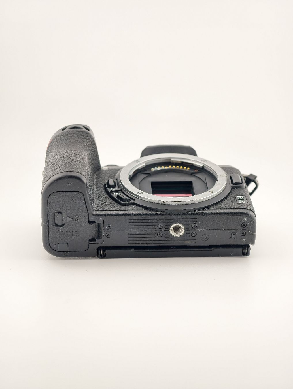 Nikon Fotocamera: Nikon Z 50 Mirrorless Camera Body - defect  – Difettoso da Uster venduto da TOPPRICEE