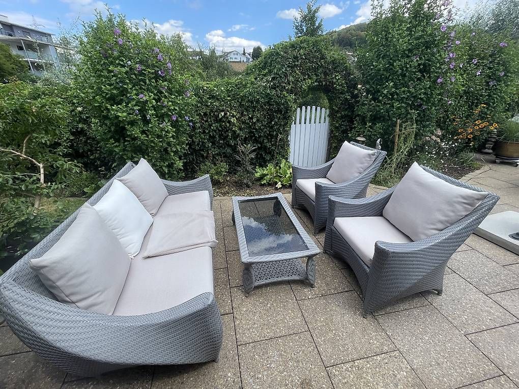 Divani: Gartenlounge Denova mit Clubtisch – Usato da Zeiningen venduto da UrsulaW66 1