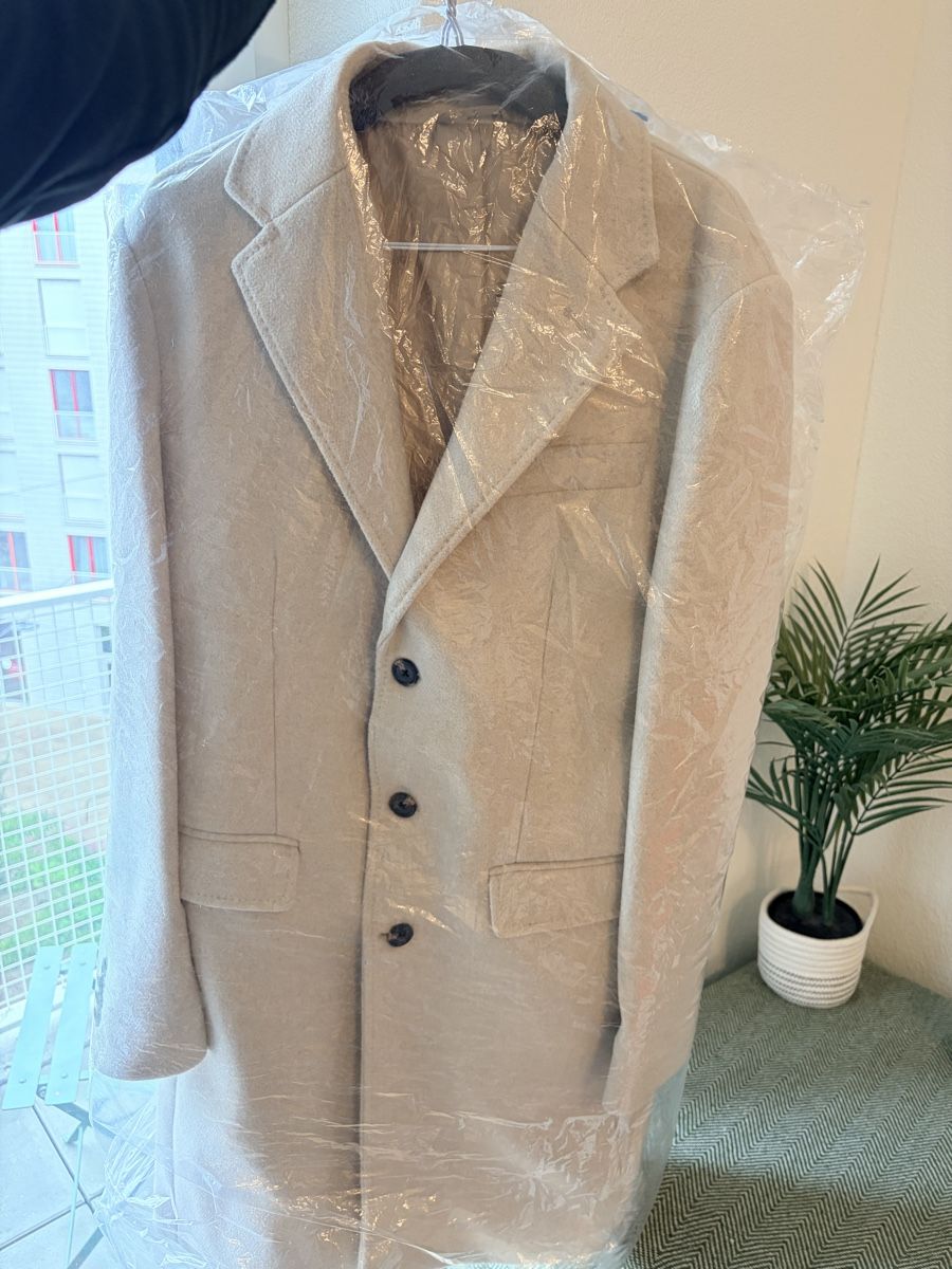 Cappotti: Winter Mantel Creme/Beige – Nuovo e nell'imballaggio originale da Kriens venduto da Waqas.naseer