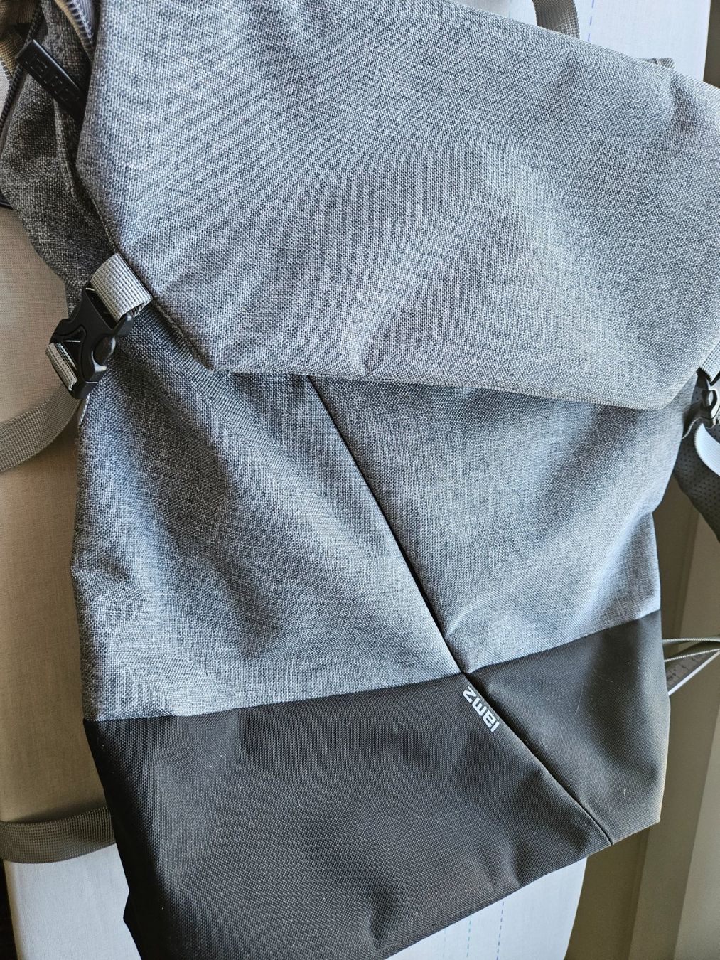 Zwei Zaini: Zwei Rucksack zwei Farbig – Nuovo (secondo la descrizione) da Burgdorf venduto da Uschi7