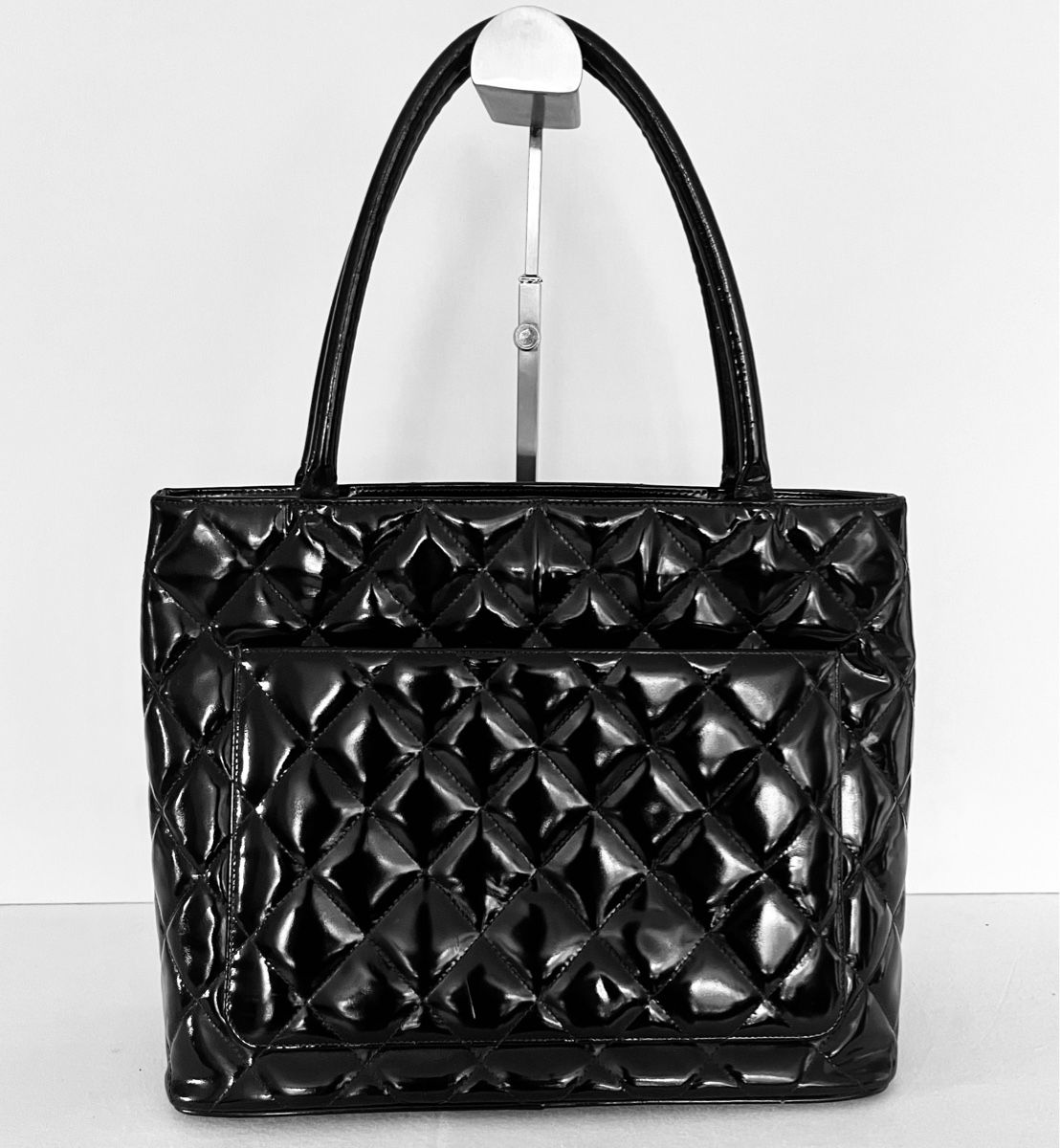 Chanel Borse da donna: Chanel Handtasche Lackleder schwarz – Usato da Basel venduto da marinaliane 2