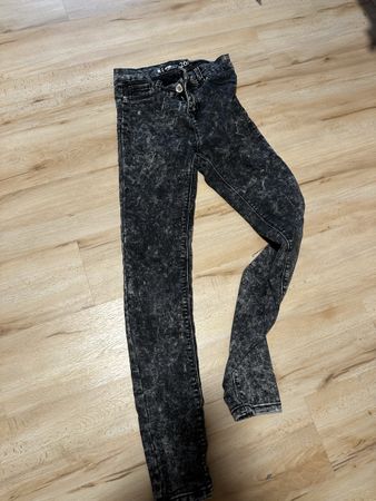Hose New Yorker 26 FB Sister