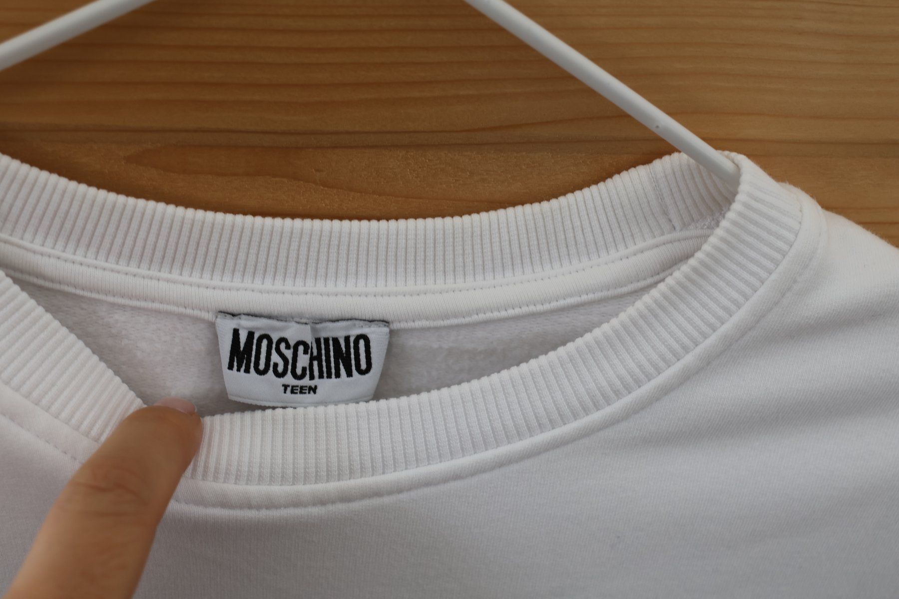 Pullover & Sweatshirts: MÄDCHEN MOSCHINO PULLOVER 152 – Gebraucht aus Balzers von MinimenschMia 4
