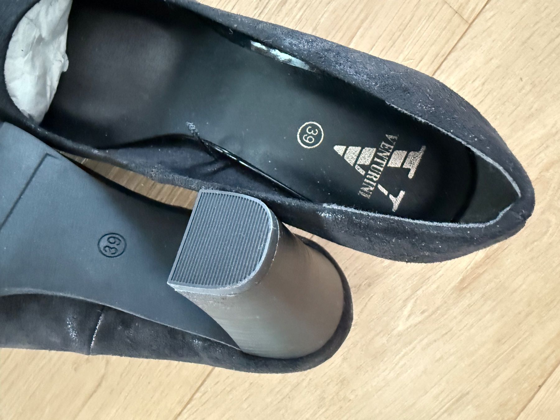 Scarpe da donna: Schwarze Venturini Pumps, Grösse 39, NEU – Nuovo (secondo la descrizione) da Buhwil venduto da Lin66 3