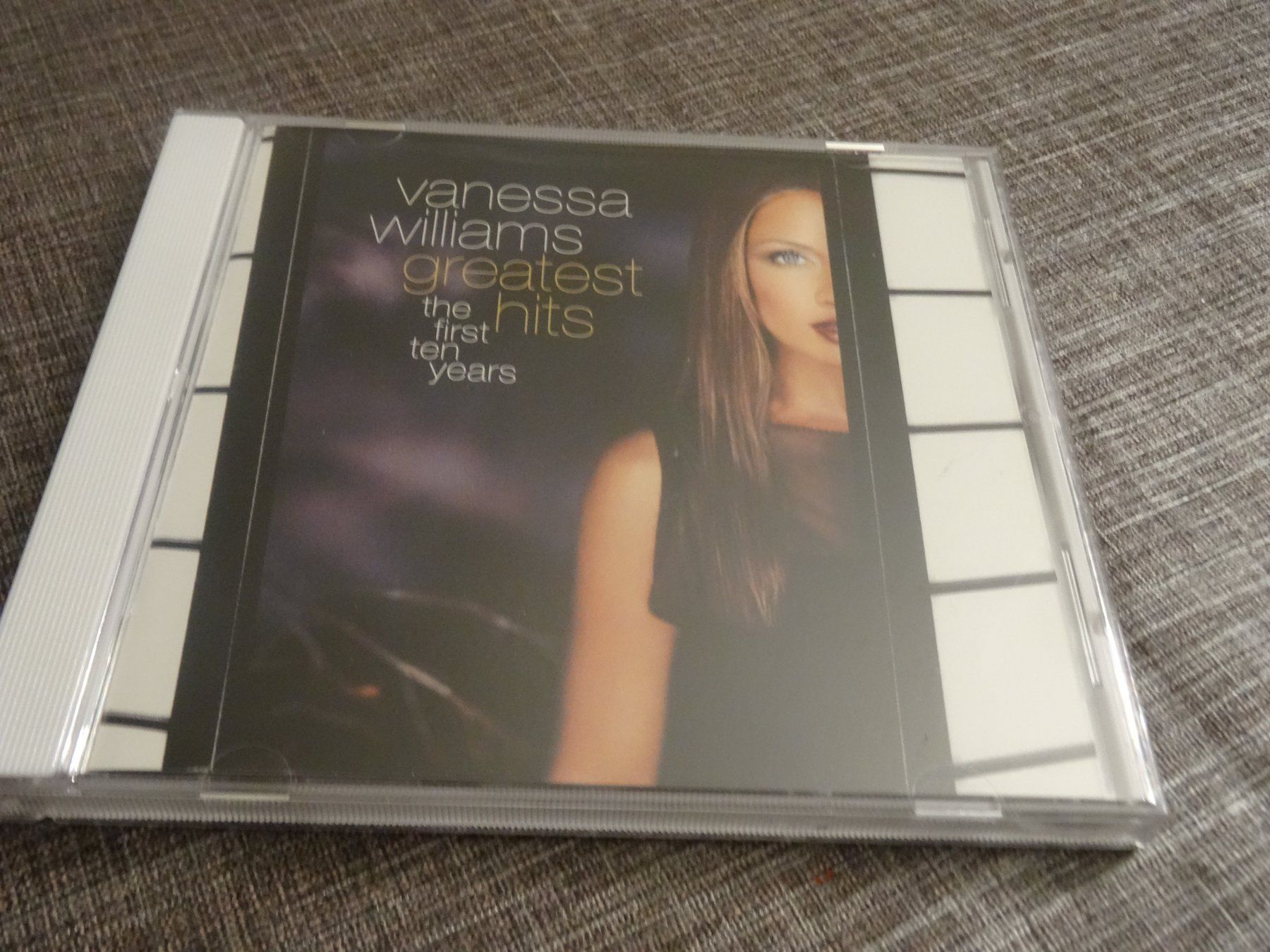 CDs: Vanessa Williams - Greatest Hits CD – Gebraucht aus Olten von Disc-Ausverkauf