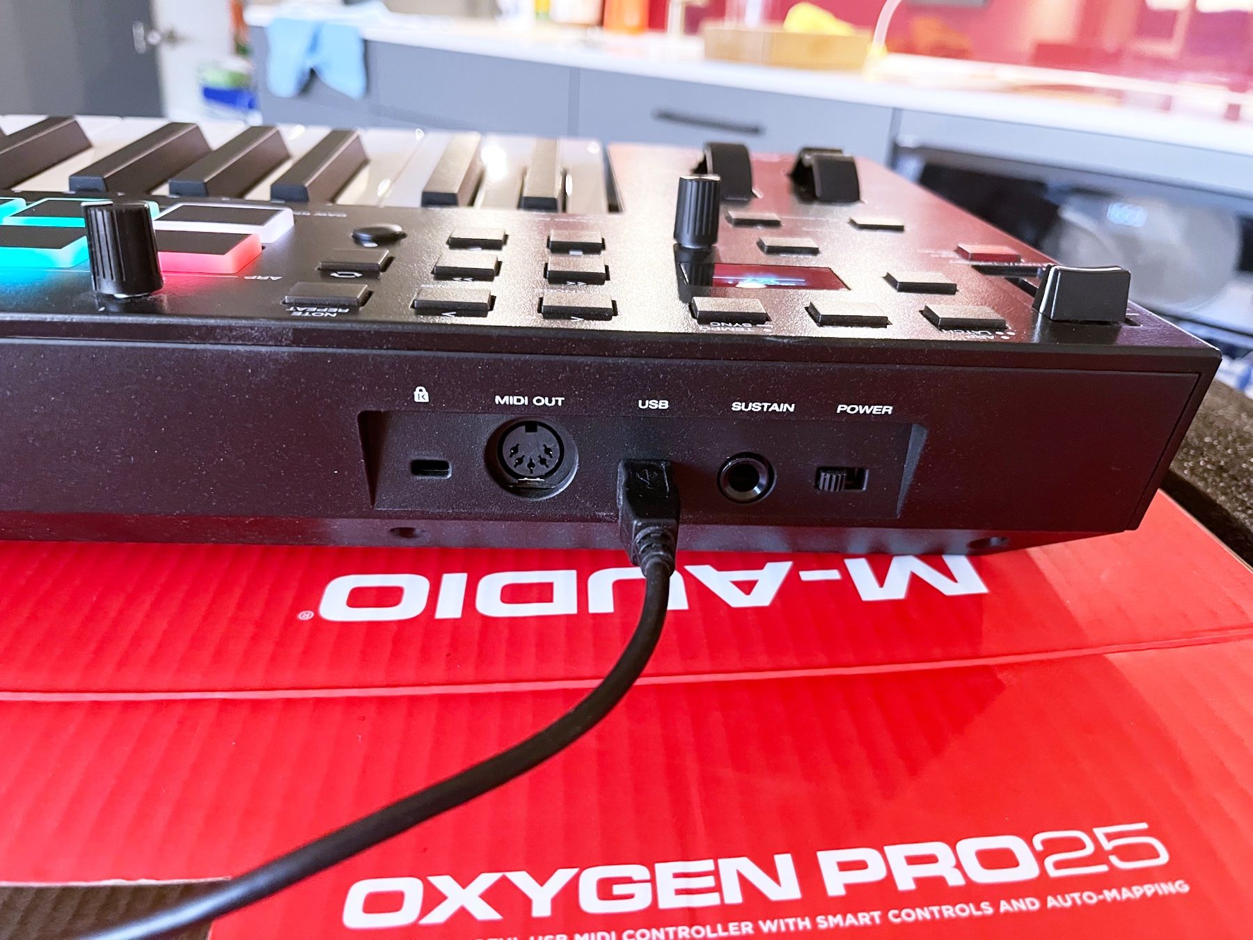 M-Audio Musikinstrumente: M-Audio Oxygen Pro 25 – Gebraucht aus Zürich von mic_xbn9 4