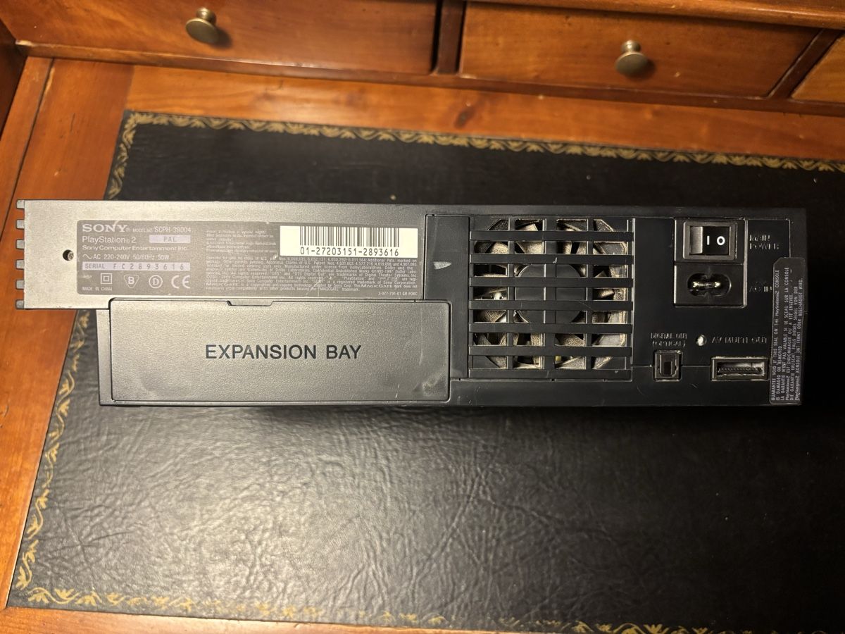 Sony Console: PlayStation 2  – Usato da Mézières VD venduto da P-M-C 3