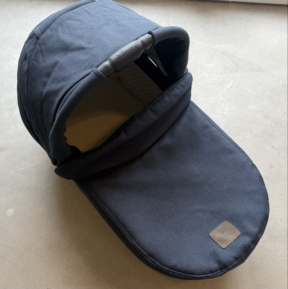 Hartan Carrozzine: Kinderwagen mit Babywanne & Winterfusssack – Usato da St.Gallen venduto da space757 7