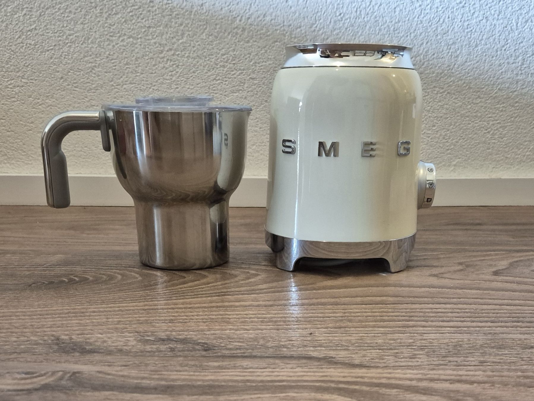 Smeg Kaffeemaschinen & Espressomaschinen: Mousseur de lait SMEG – Neu (gemäss Beschreibung) aus Vuadens von Brice57 1