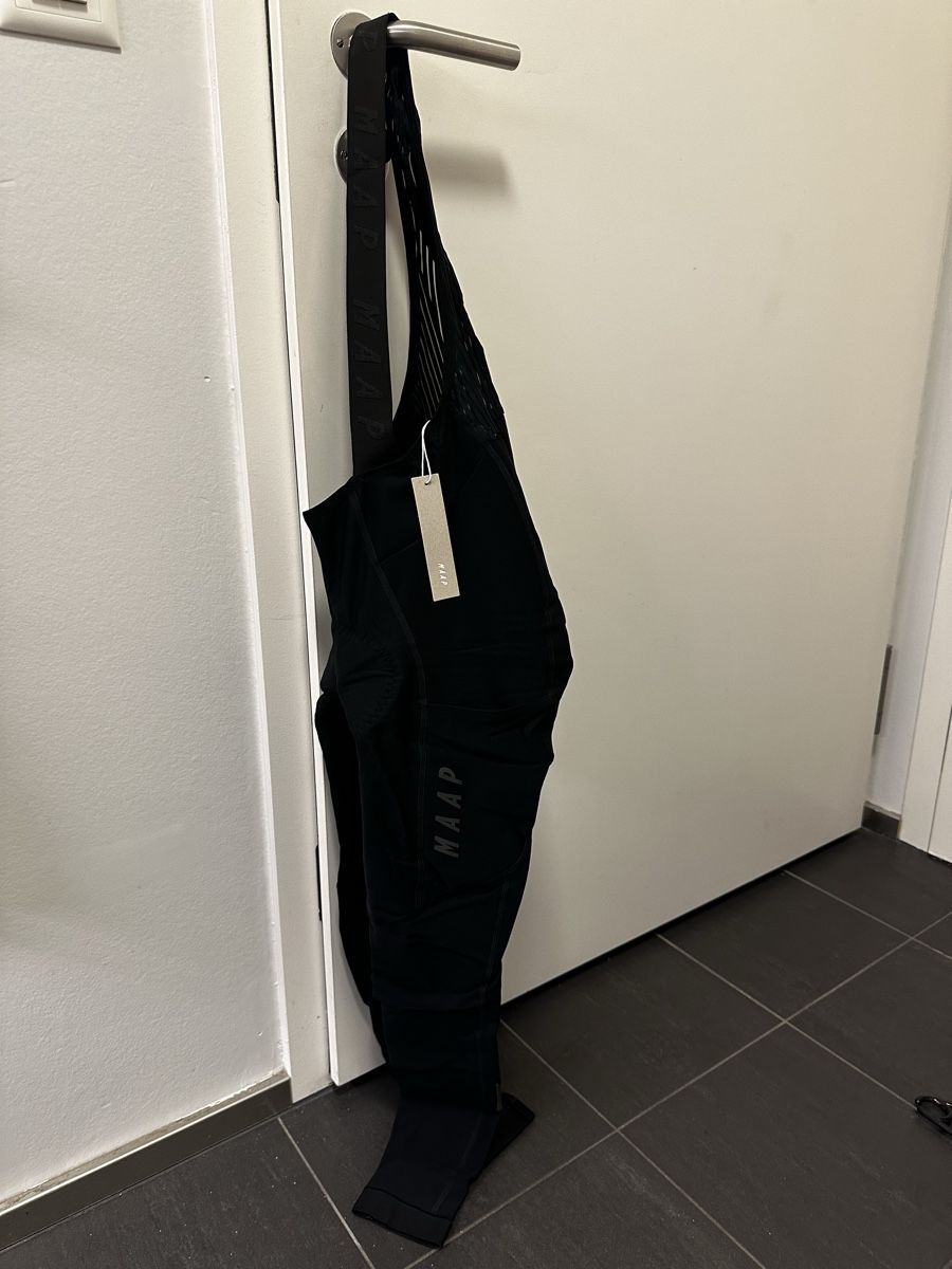 Pantalons: MAAP Team Bib Evo Cargo Tights – Neuf avec emballage d'origine à Carouge GE par cytoplan 3