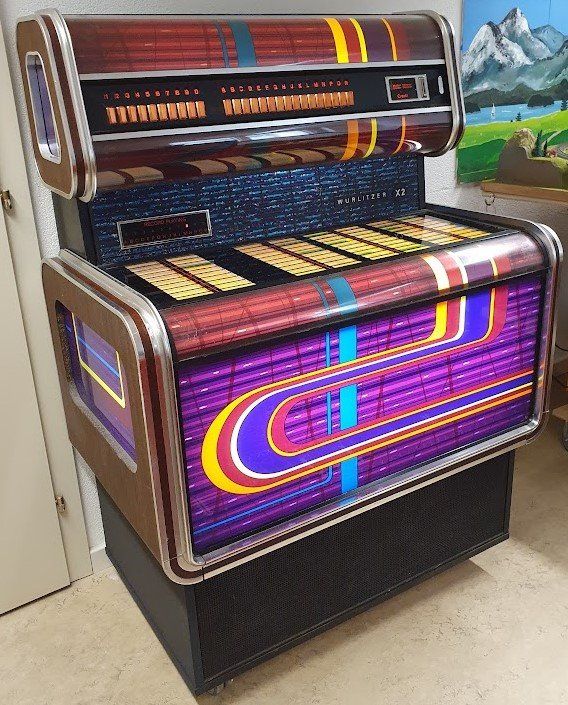 Wurlitzer Jukebox: Wurlitzer Jukebox X2 – Usato da Zweisimmen venduto da Kleindietwil