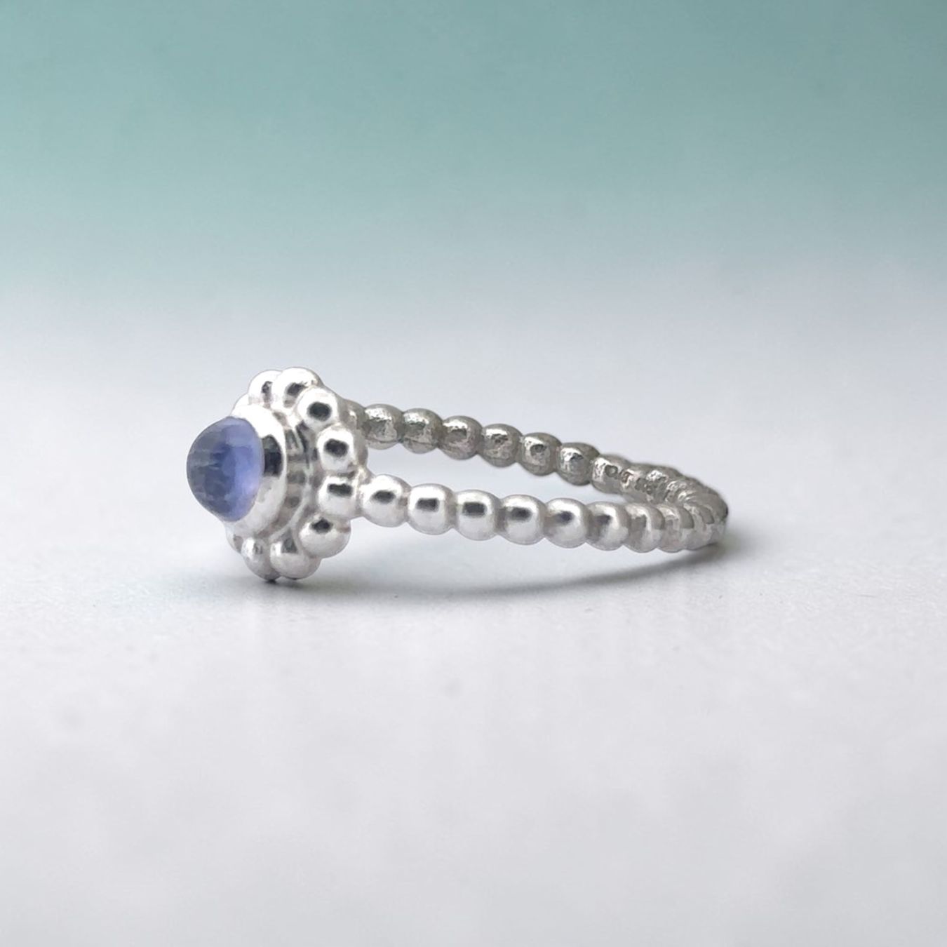 Olga Ribler Anelli: Silber Ring mit Iolith, Gr.54 – Nuovo (secondo la descrizione) da Luzern venduto da MonikaS03 1
