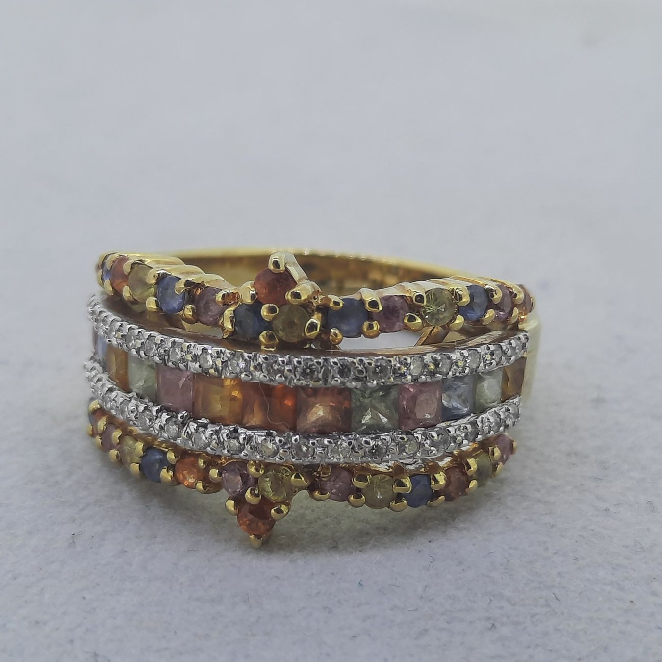 Anelli: Hochwertiger Goldring mit prächtigen Edelsteinen – Usato da Unterägeri venduto da Altgoldschmuck 5