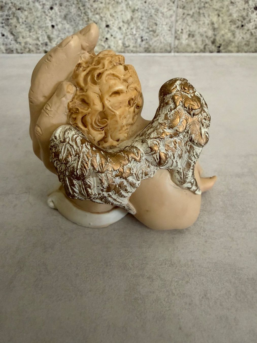 Figuren: Dekorativer Engel in Hand – Gebraucht aus Geroldswil von Jeremy11 3