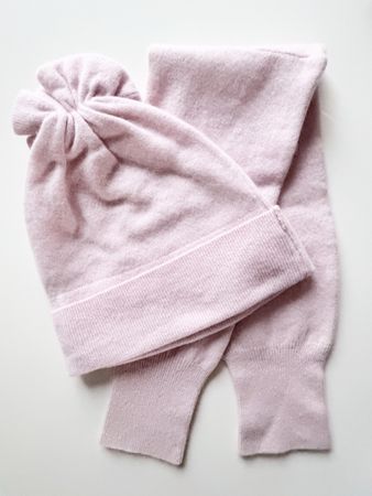 Baby girl hat and scarf set 18 months 100% cashmere