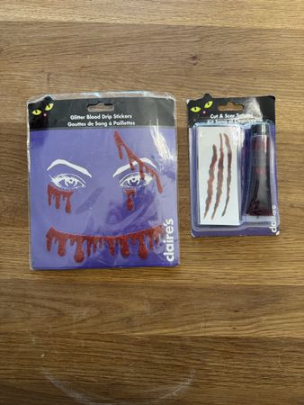 Claire’s Halloween Kunstblut Tattoos Sticker Set