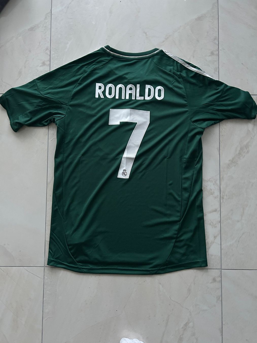 Adidas Canottiere & Pantaloni: Real Madrid Trikot Ronaldo #7 – Nuovo (secondo la descrizione) da Bronschhofen venduto da leo_99hp 1