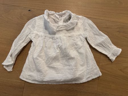 Süsse Bluse, Grösse 6-12 Monate, Sfera, Neuwertig!