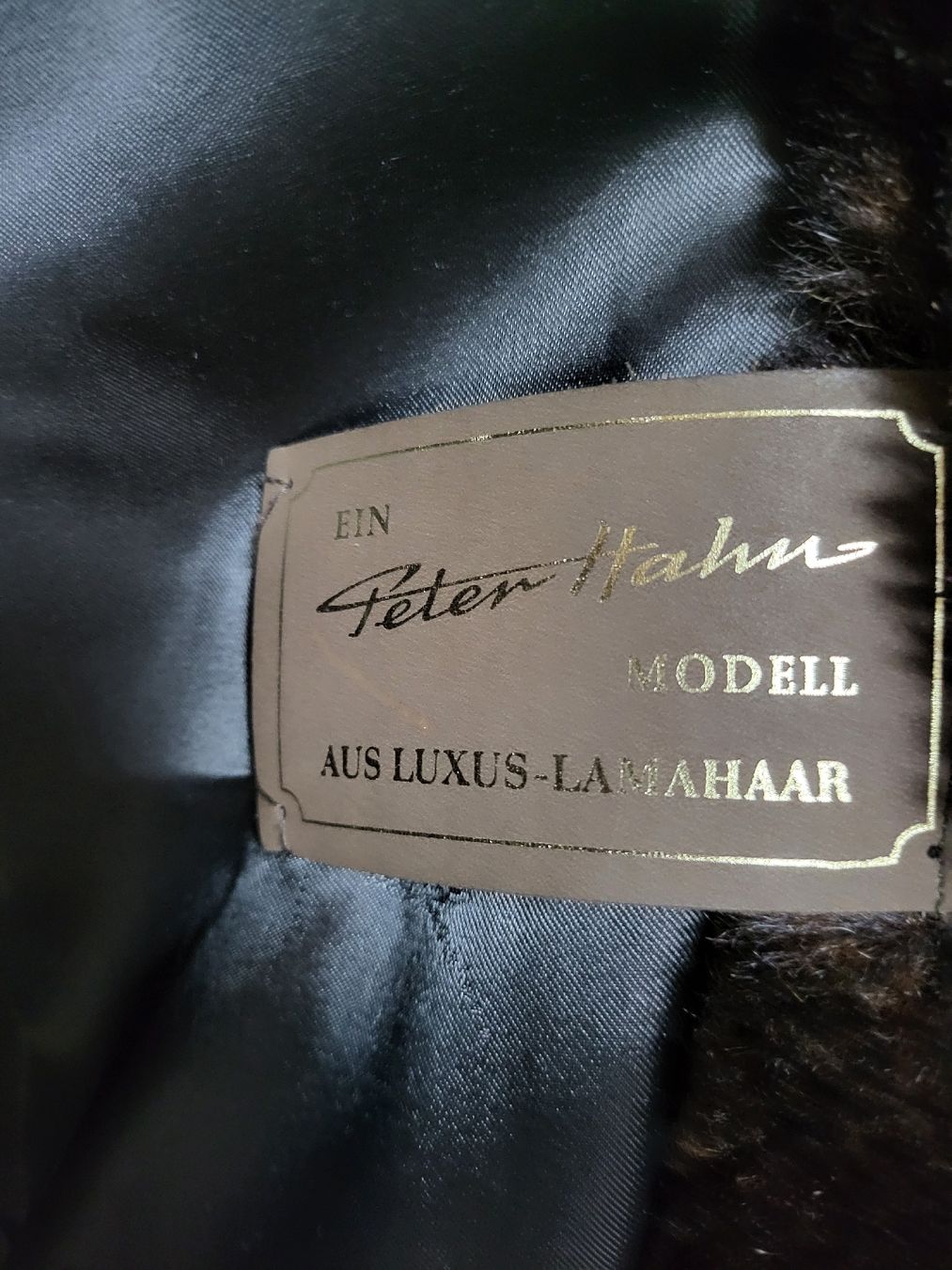 Peter Hahn Mäntel: Lamahaar / Leder Damenmantel Gr 36 mit Hut – Gebraucht aus Horgen von 2CH70 5