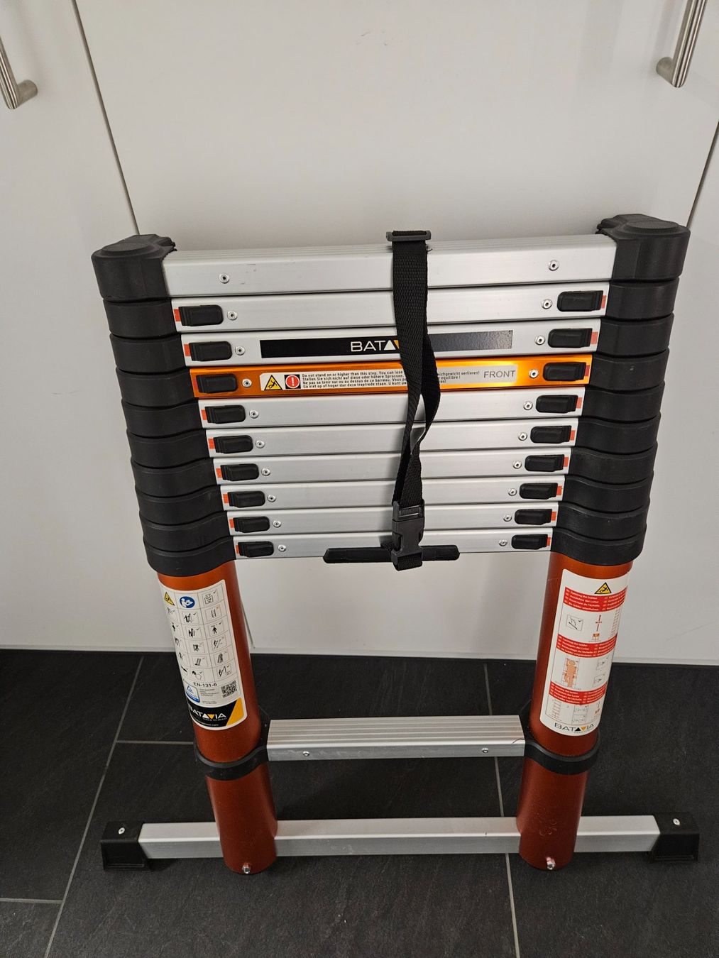 Scale: Teleskopleiter 327cm – Nuovo (secondo la descrizione) da Menznau venduto da and_mp6k