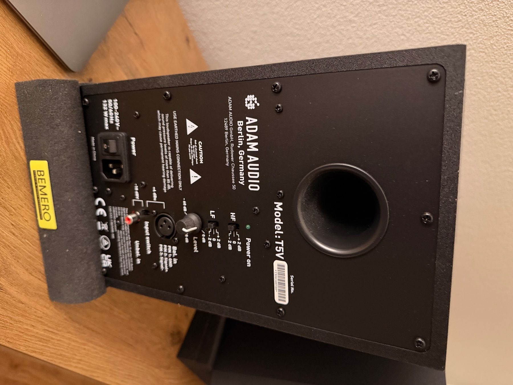 Adam Audio Casse acustiche: ADAM Audio Studiomonitor T5 V Schwarz – Usato da Wängi venduto da nufe123 1