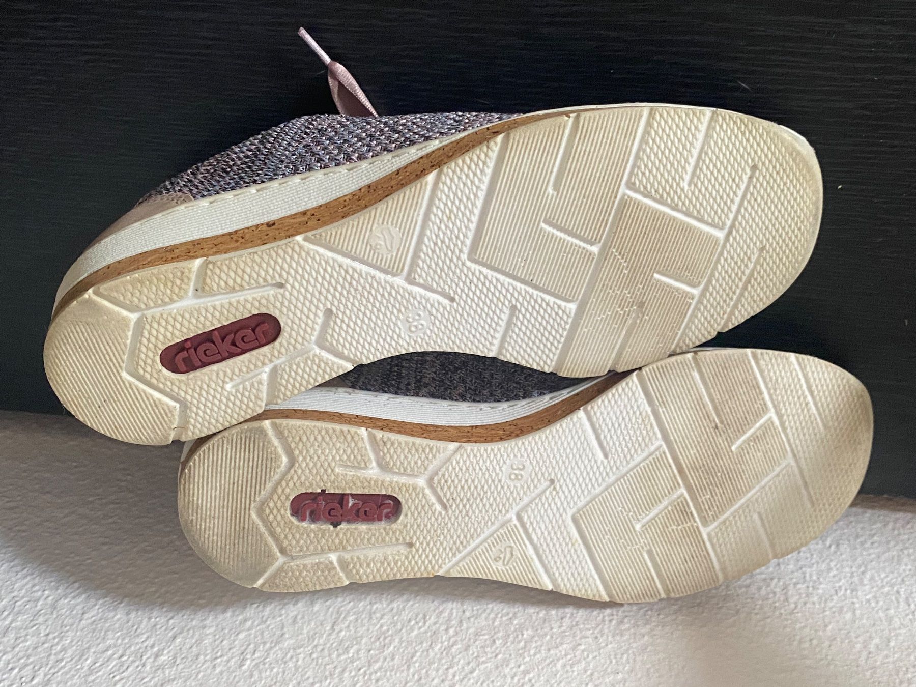 Rieker Damenschuhe: Sneaker von Rieker – Gebraucht aus Egnach von savannah04 3