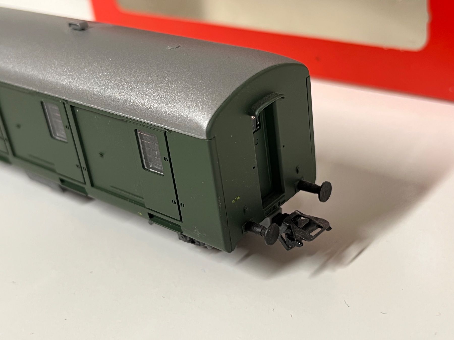 Aku Modellini di ferrovie: AKU H0 Postwagen PTT 331-7 AC – Nuovo (secondo la descrizione) da Geroldswil venduto da TopTrain54 3