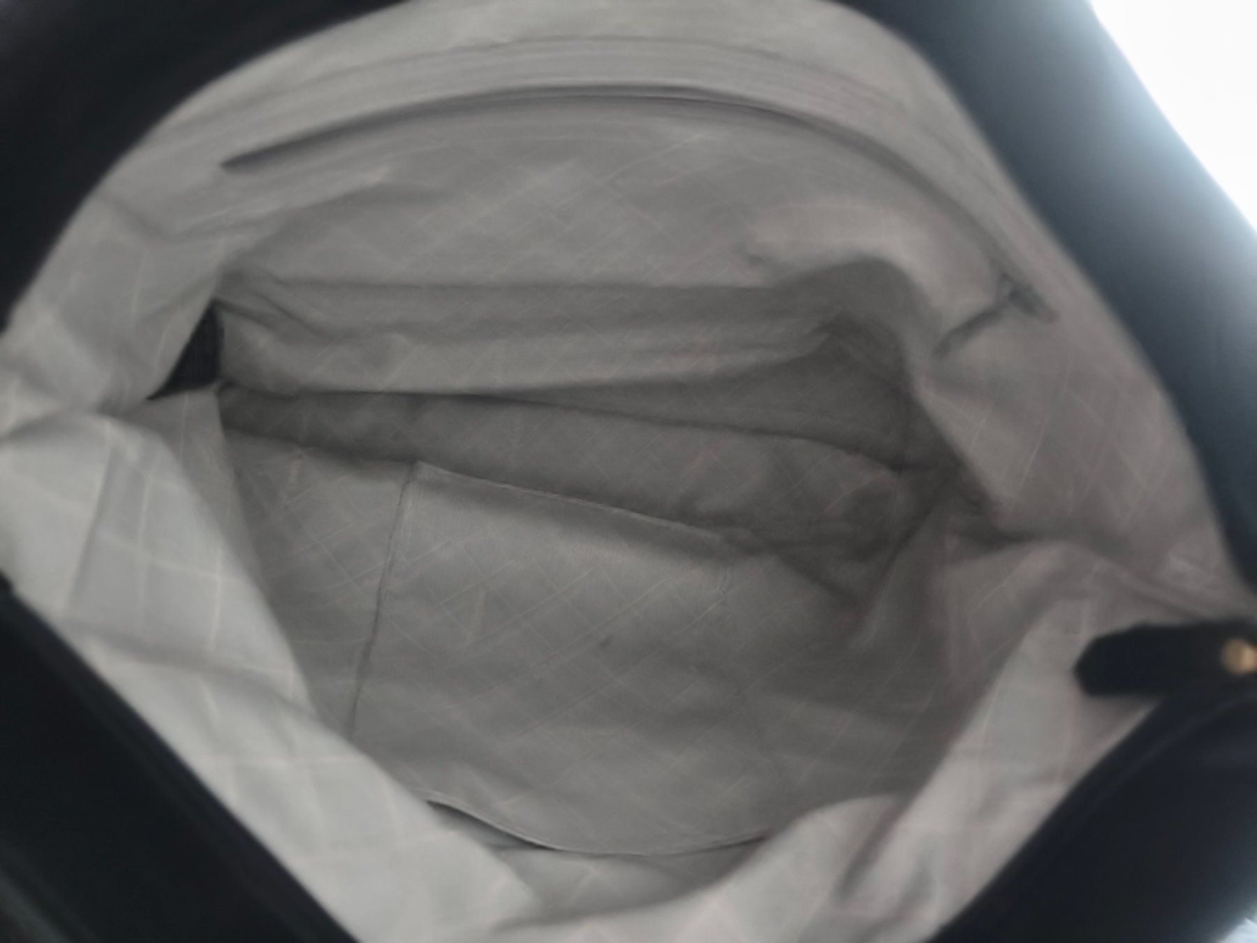 Taschen: Schwarze Ledertasche, Ann kurz – Neu (gemäss Beschreibung) aus Tagelswangen von son_z88g 1