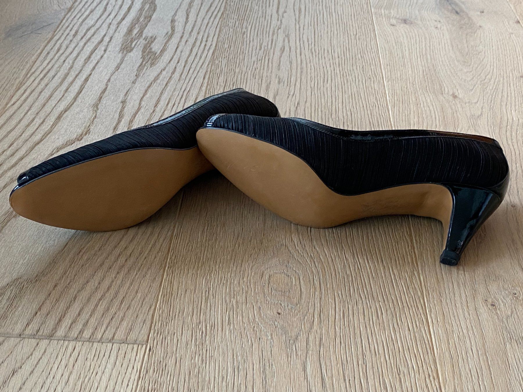 Kaiser Scarpe da donna: Peter Kaiser Pumps Schwarz Grösse 37.5 – Usato da Lachen SZ venduto da Richital 2