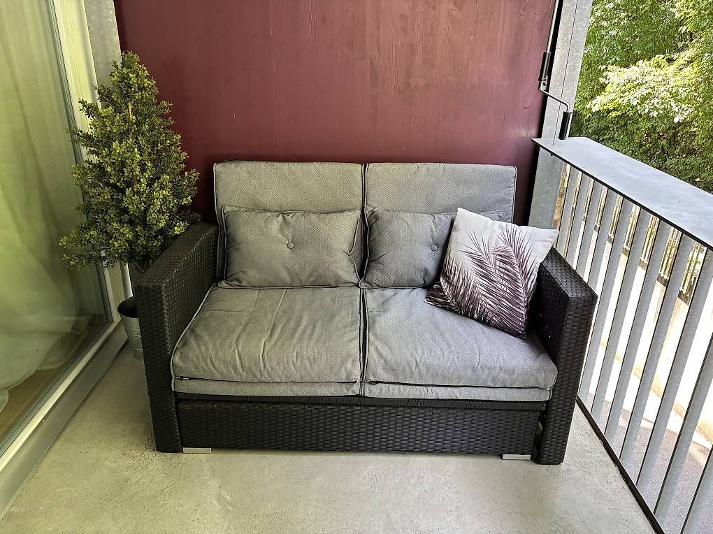 Sofas: Canapé-lit d'extérieur – D'occasion à Fribourg par Brosciuttofunghi 1