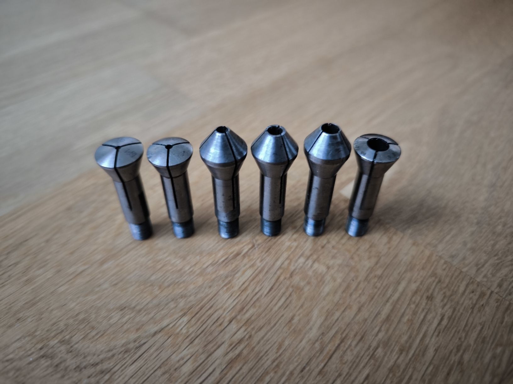 Schaublin Tous les outils: Lot pinces Schaublin B8 – D'occasion à Villars-sur-Glâne par Sneaky765