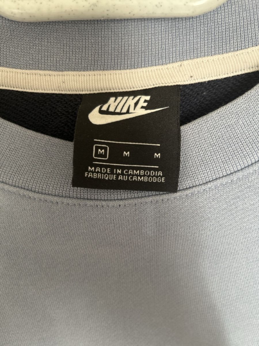 Pullover & Sweatshirts: Nike Pullover, Grösse M.  – Gebraucht aus Zürich von A_Guerrero 2