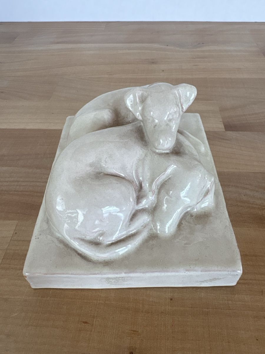 Statuette: Hunde Figur aus Ton – Usato da Rümlang venduto da SchumBru10