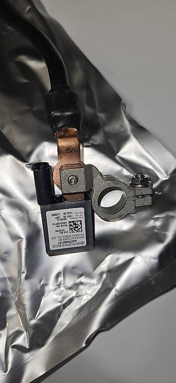 Tutti pezzi di ricambio auto: Batterie Sensor Kabel Mercedes – Usato da Emmen venduto da s1956 1