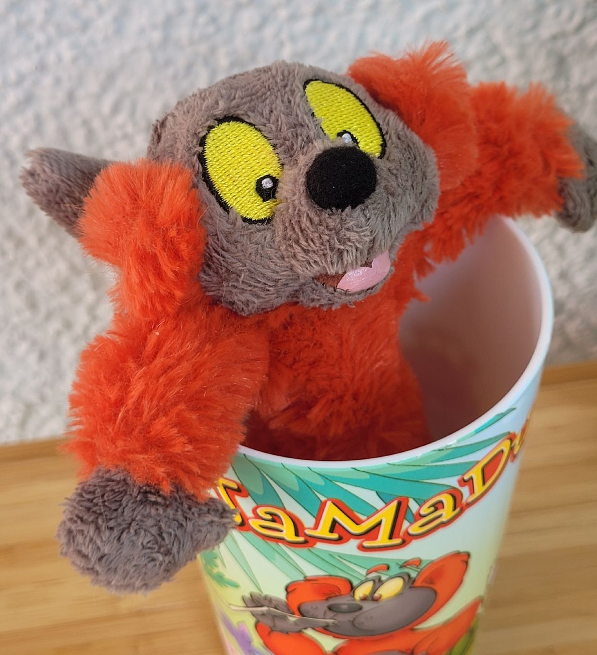 Coop Jouets: Coop Jamadu Vari, Becher und Cape – D'occasion à Buttikon SZ par Renco 1