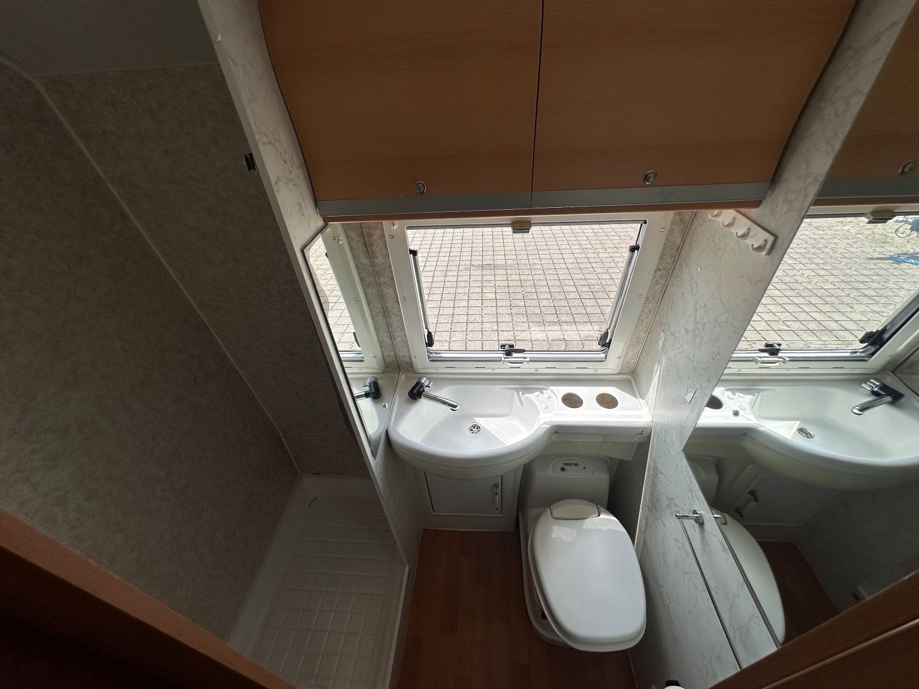 Fiat Camping Fahrzeuge: Fiat Ducato Elnagh Wohnmobil- Alkoven – Gebraucht aus Otelfingen von inf_2rkm 9