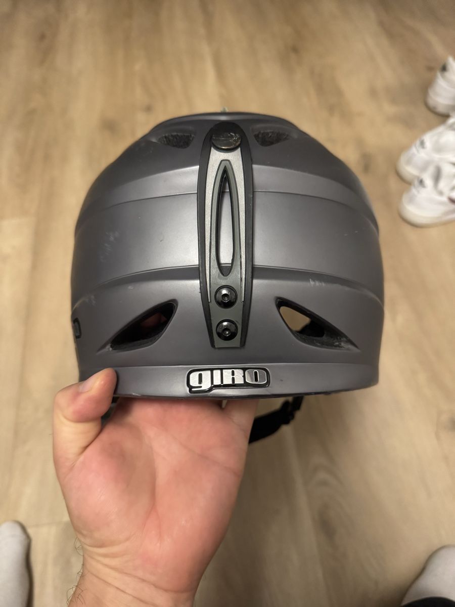 Giro Helme: Giro Skihelm – Gebraucht aus Basel von tibet07