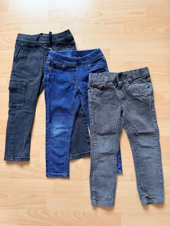 3 Kinderhosen Jeans und Cord, gebraucht, Gr. 102-104