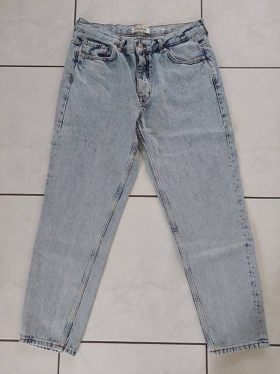 Pull&Bear Jeans: 2 Jeans-Hosen PULL&BEAR, Grösse EUR 40+44 – Gebraucht aus Itingen von sil_jtd6 1