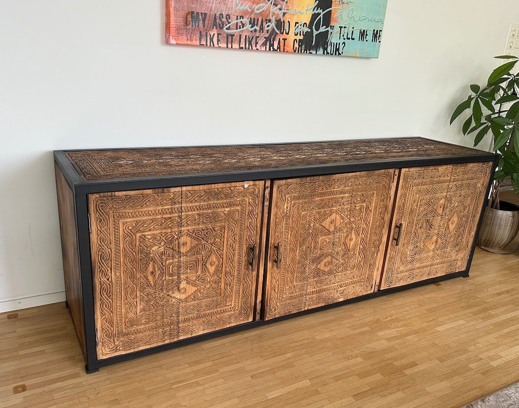 Cassettiere: Balinesisches Sideboard – Usato da Zürich venduto da Arthi 1