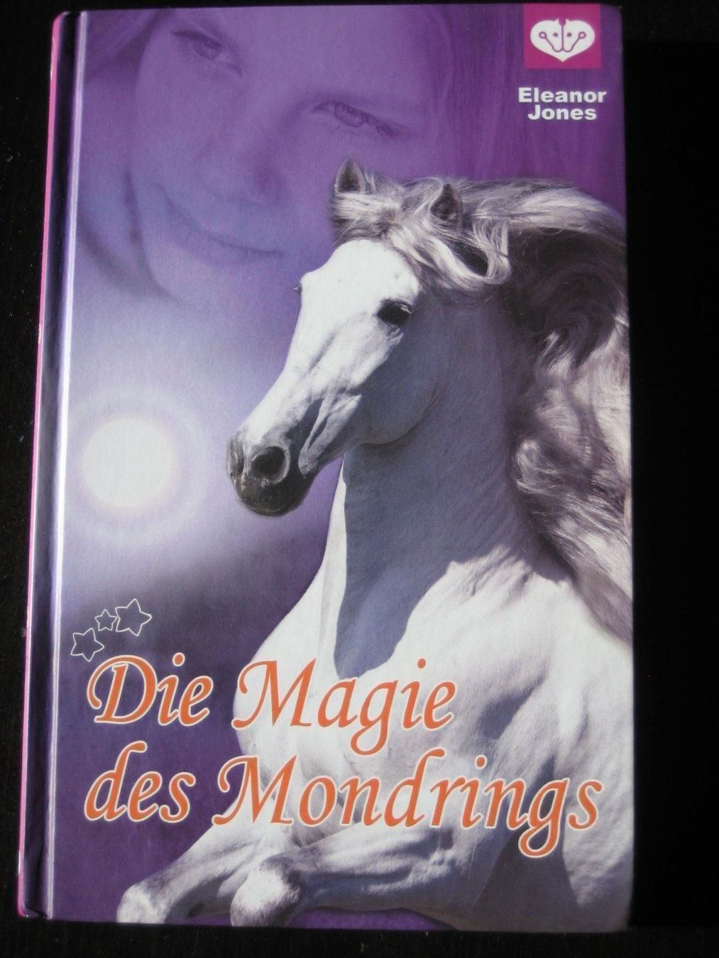Bücher: Buch - Die Magie des Mondrings – Gebraucht aus Greifensee von Janali01