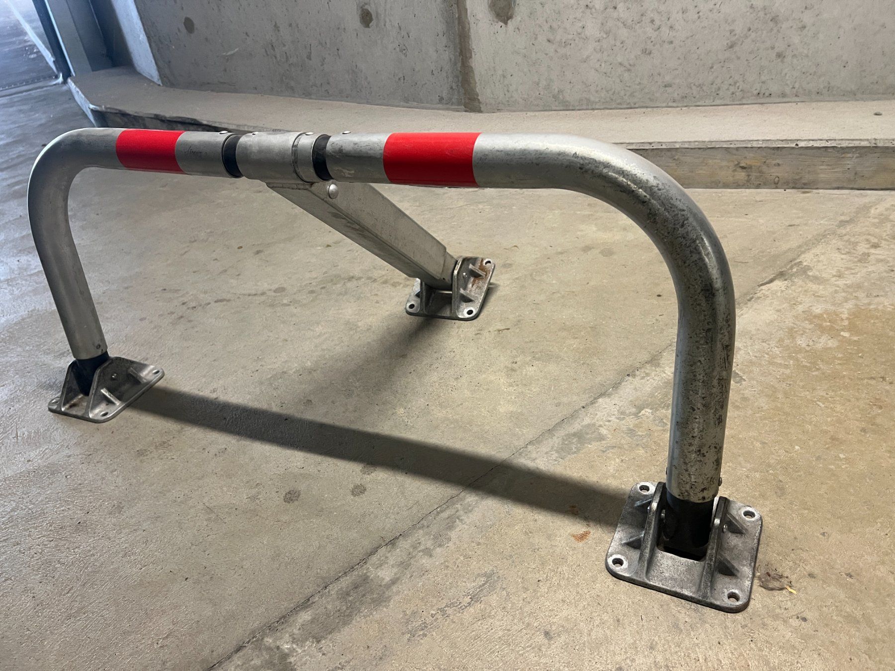 Accessori per altri veicoli: Barrière de parking (arceau) pliable – Usato da Satigny venduto da gislerl