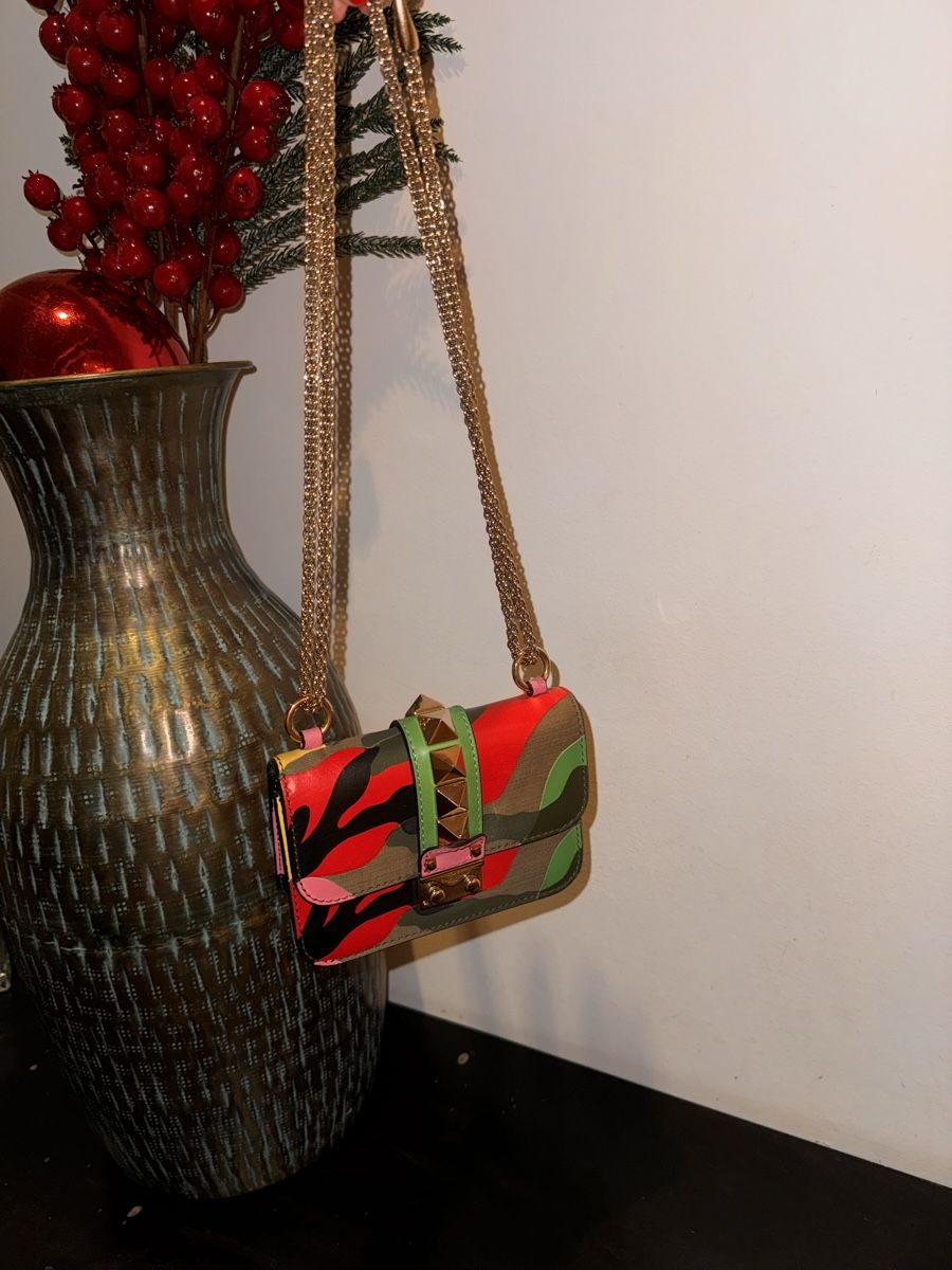 Taschen für Damen: Valentino Rockstud Camouflage Tasche Limited Ed. – Gebraucht aus Regensdorf von mery26 7