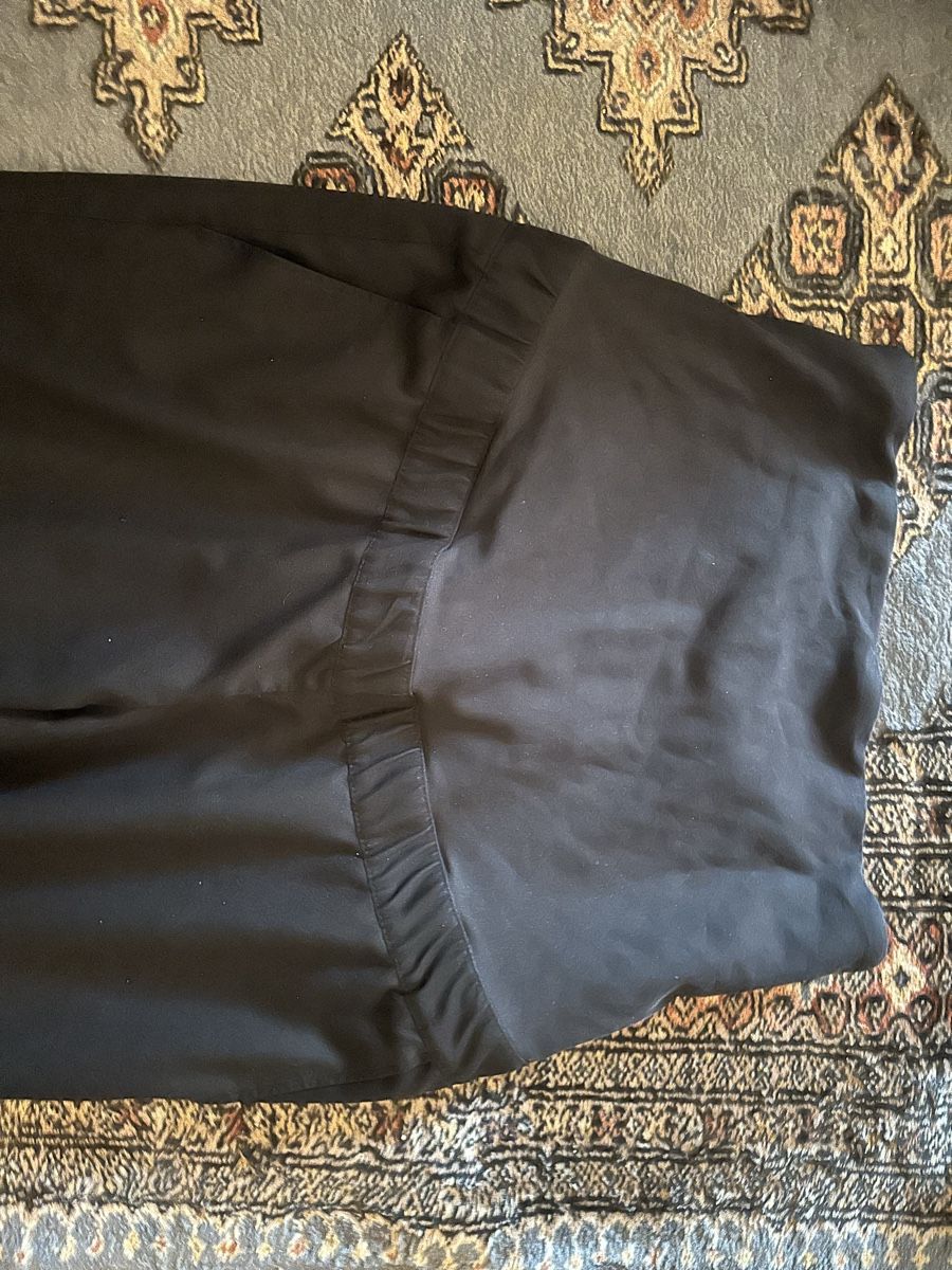 H&M Hosen: Schwinghose schwarz von H&M Gr. M – Gebraucht aus Uster von bek_v2ct 1