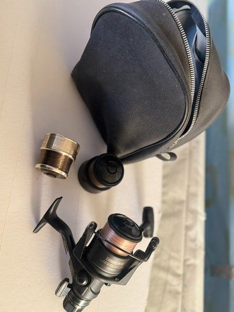 Cannes à pêche: Fischerausrüstung mit Tasche – D'occasion à allschwil par Lilili 6