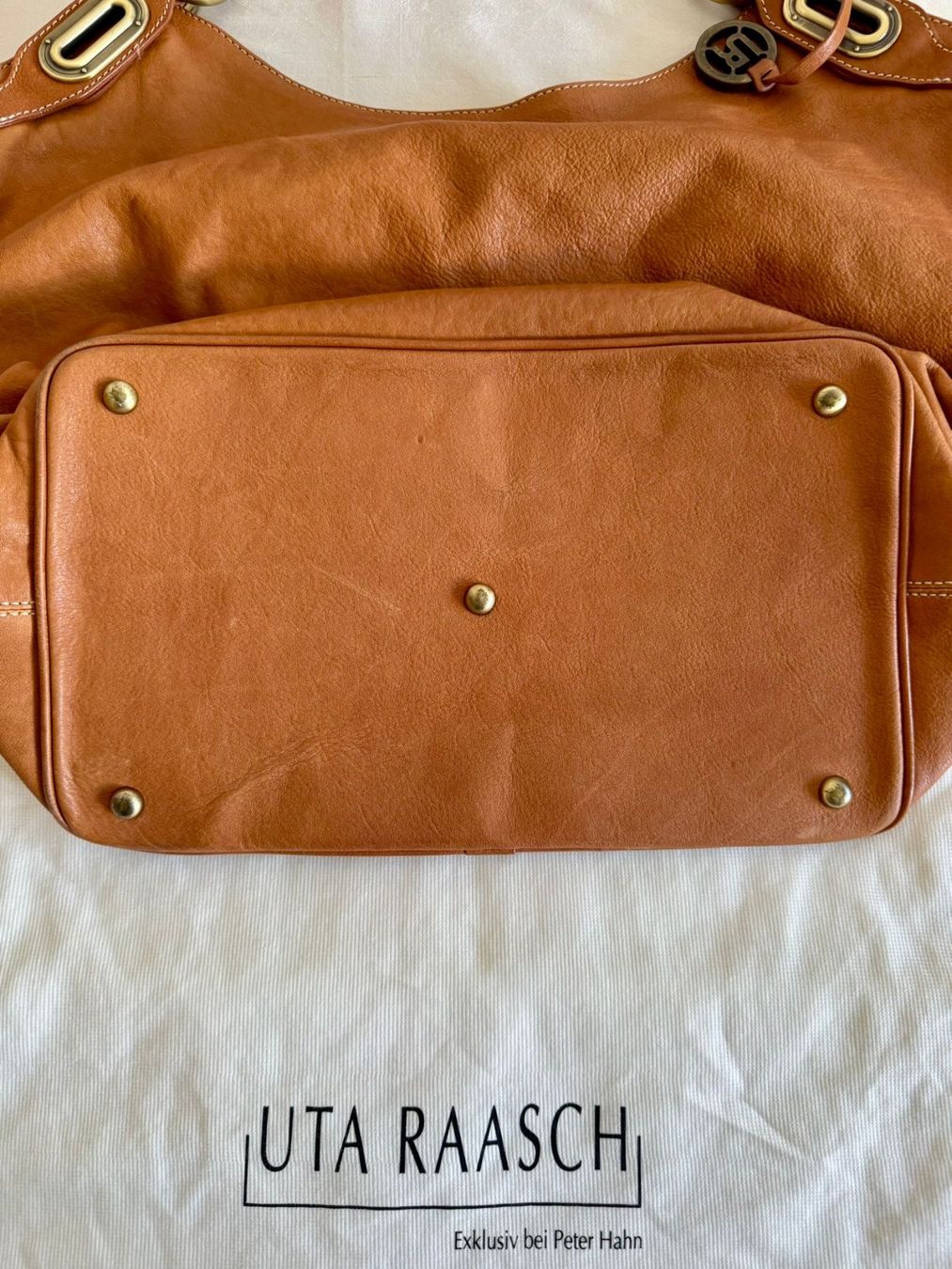 Taschen für Damen: Uta Raasch Ledertasche – Gebraucht aus Reinach BL von Yugi-Cards 2